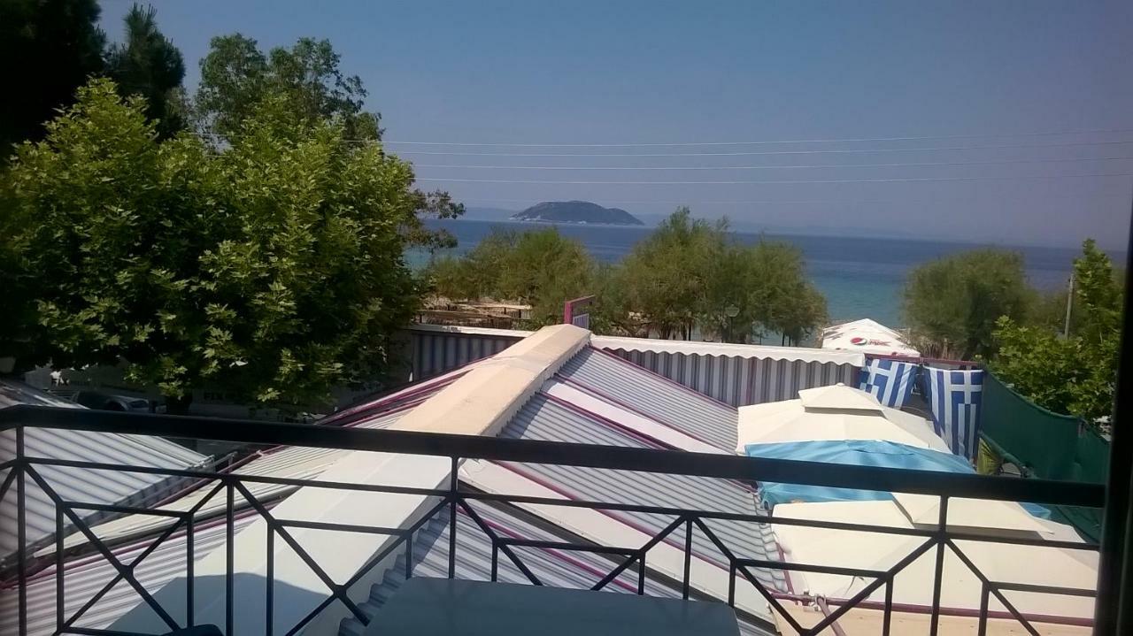 נאוס מרמרס Funbeach Rooms מראה חיצוני תמונה